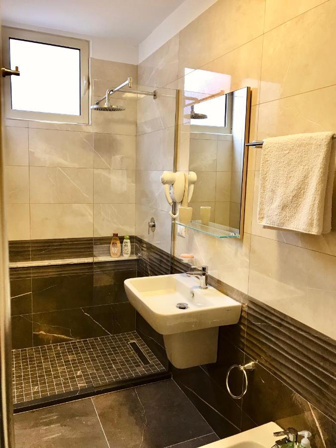 Home Away From Home Apartment Дуррес Екстер'єр фото